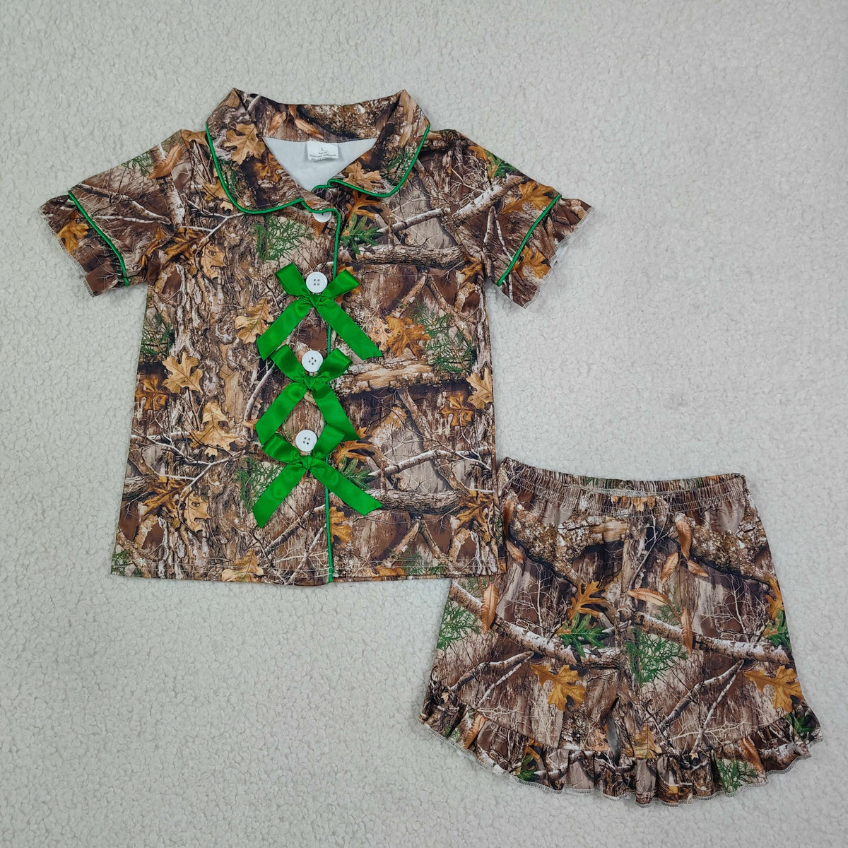GSSO3365 Baby Girls Green Brown Leaves Camo Bows Button Top Ruffle Short Pajamas Clothes Set