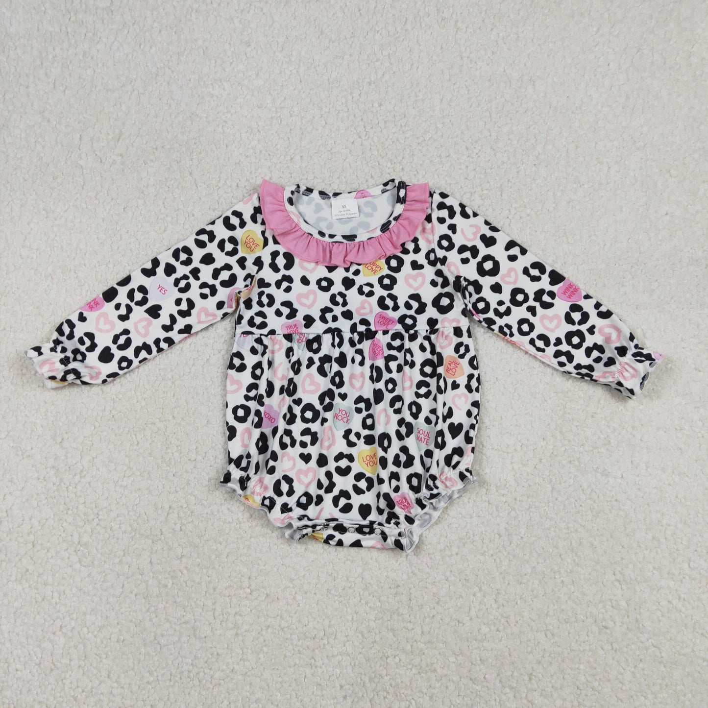 LR2638 Baby Girls Long Sleeve Hearts Leopard Valentines Ruffle Collar Rompers