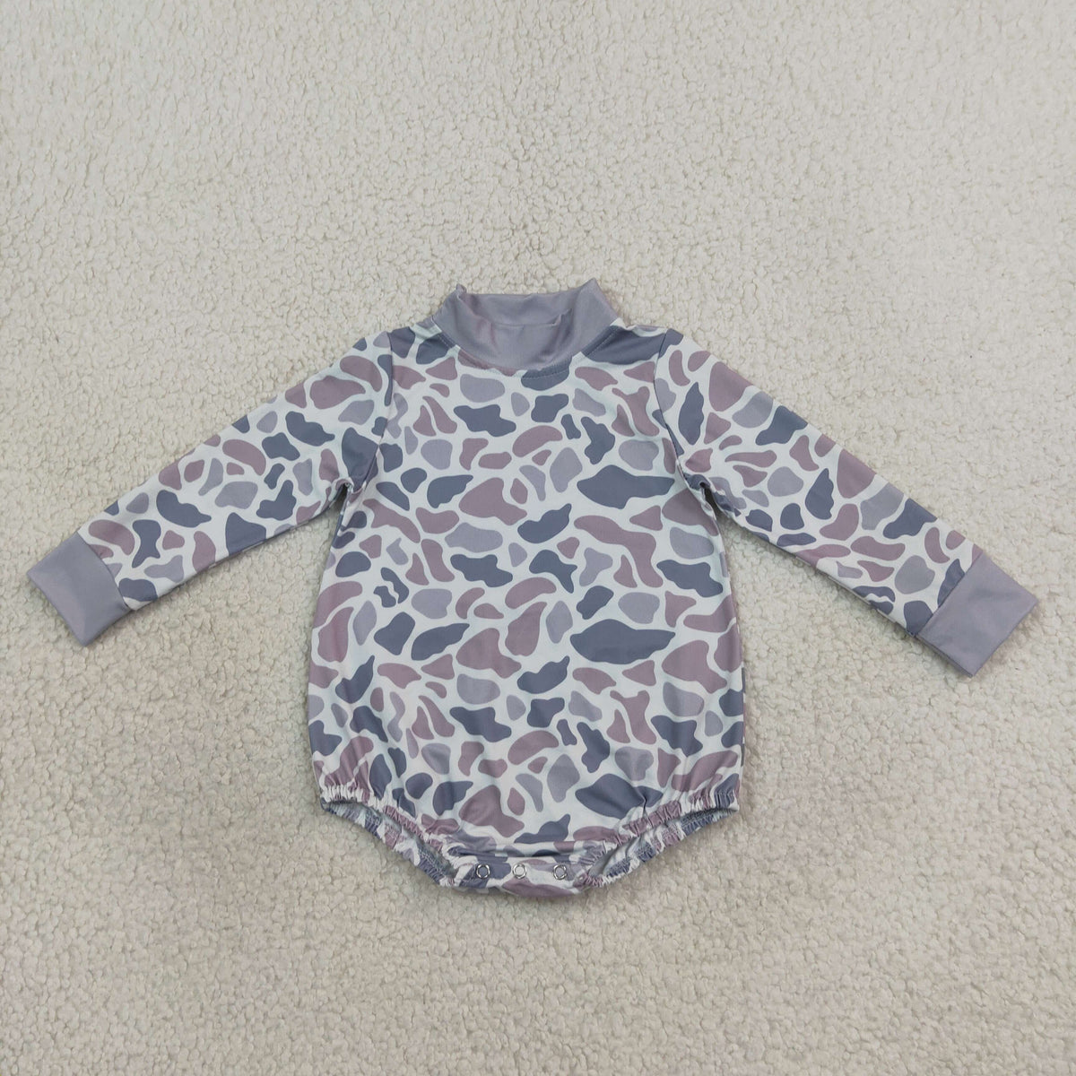 Mama and Me Kids Long Sleeves Light Grey Camo Choker T-shirts Top Rompers
