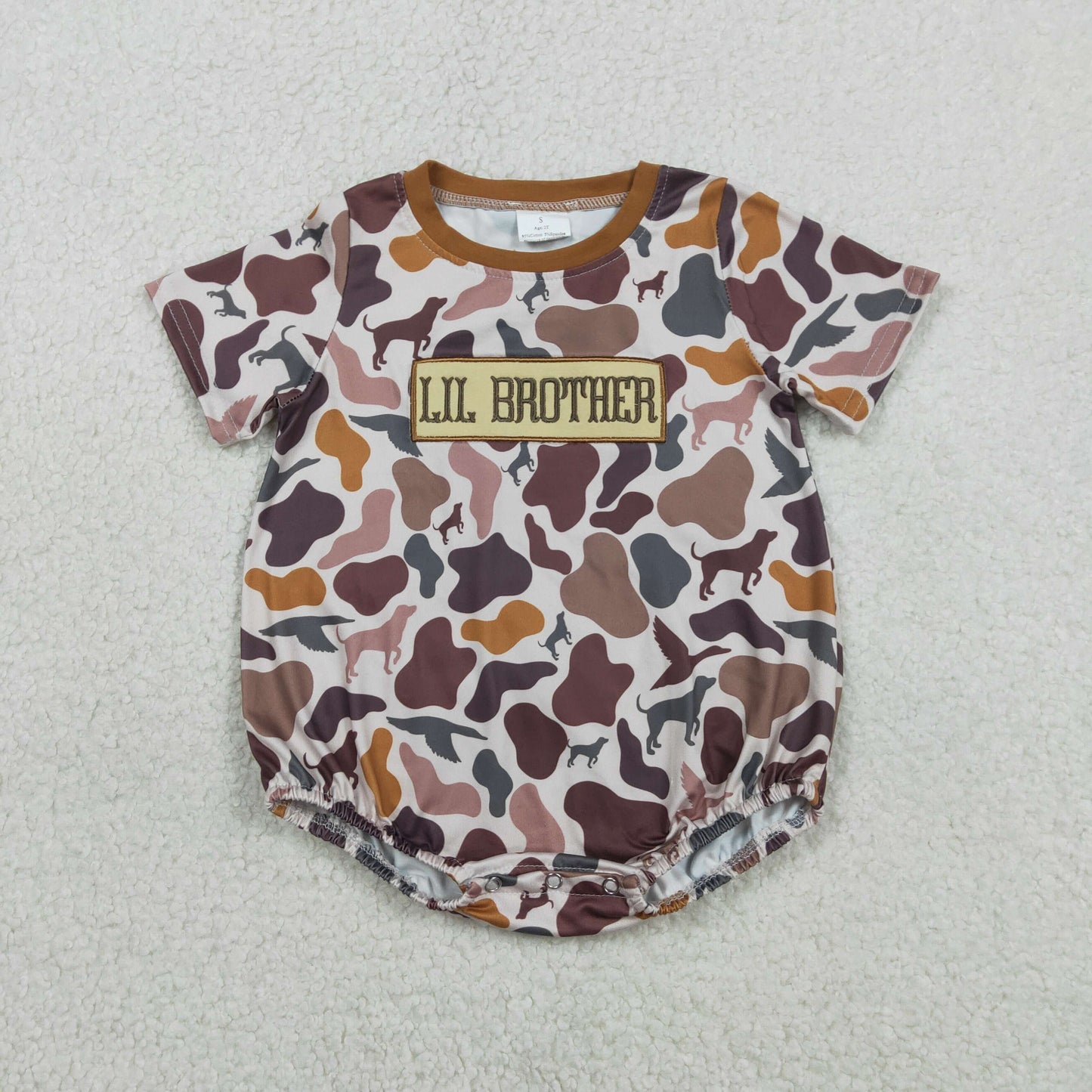 SR3865 Baby Boys Short Sleeve Embroidery Lil Brother Dog Ducks Camo Hunting Rompers