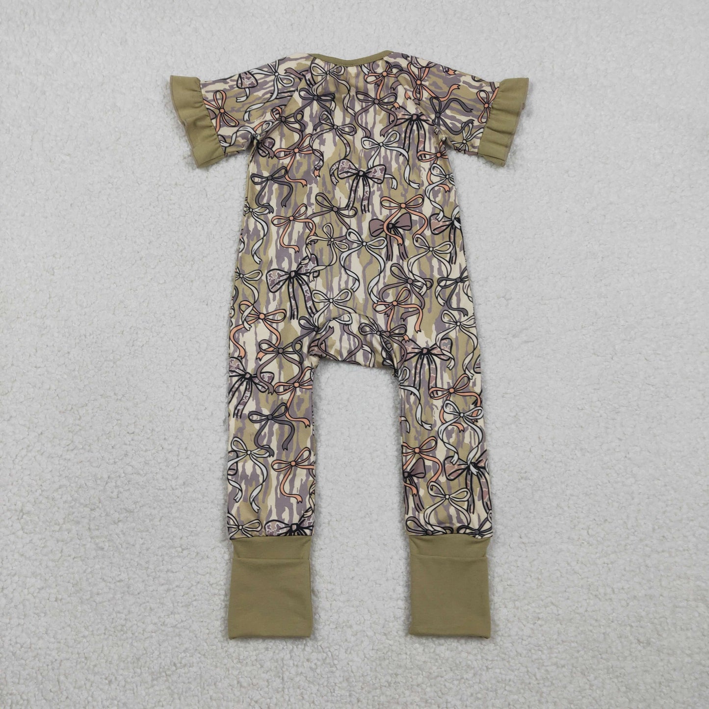 SR3931 Baby Girls Short Ruffle Sleeve OIive Camo Bows Two Way Zip Convertible Rompers