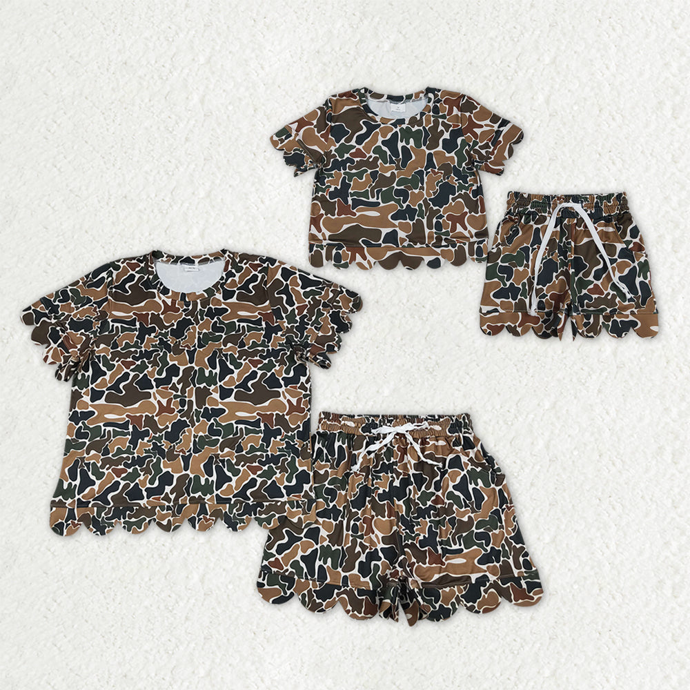 Mama and Me Girls Dark Brown Camo Top Pockets Short Scallop Clothes Sets