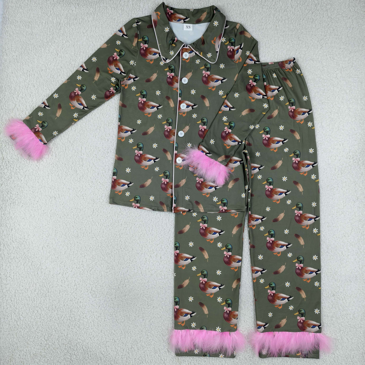 GLP3628 Adult Women Flowers Ducks Button Top Pants Hunting Fur Sleeve Pajamas Sets