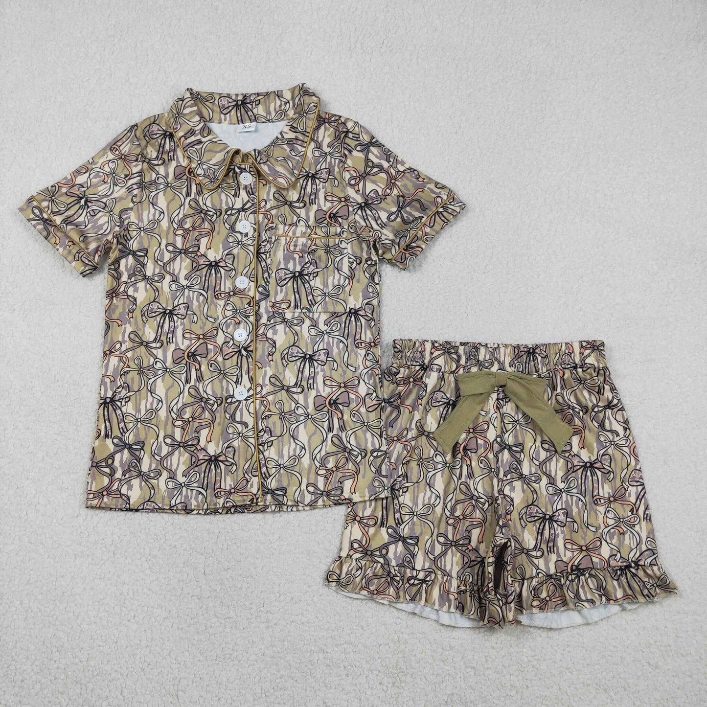 GSSO3166 Adult Women Southern Olive Camo Bows Button Pocket Top Ruffle Short Pajamas Sets