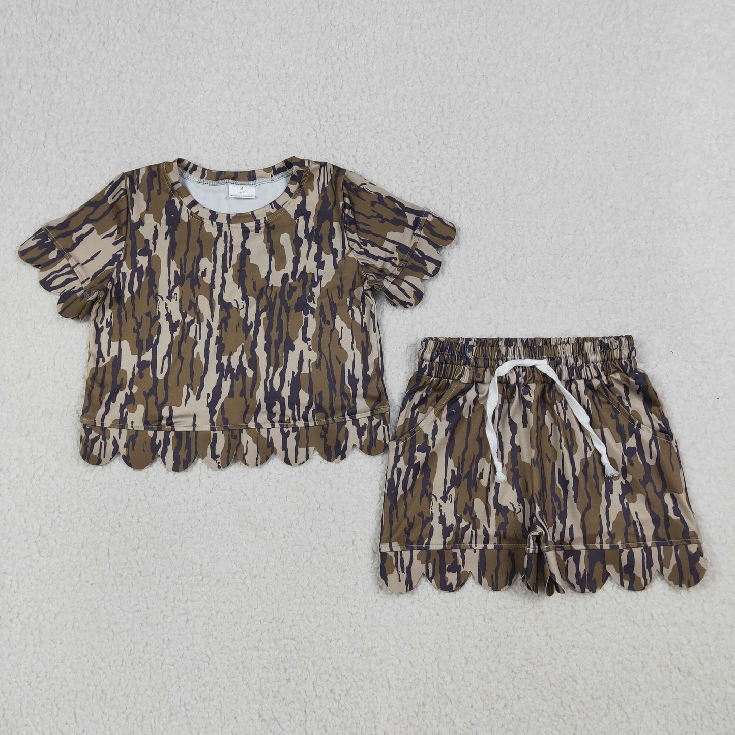 Mama and Me Girls Short Sleeve Southern Camo Top Pockets Short Scallop Clothes Sets