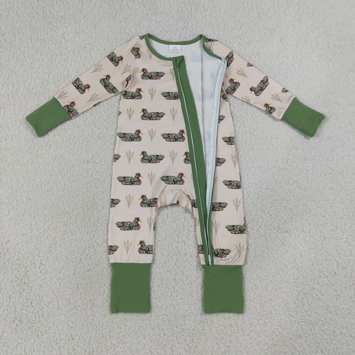 LR3117 Baby Boys Long Sleeve Green Camo Ducks Hunting Two Way Zip Convertible Rompers