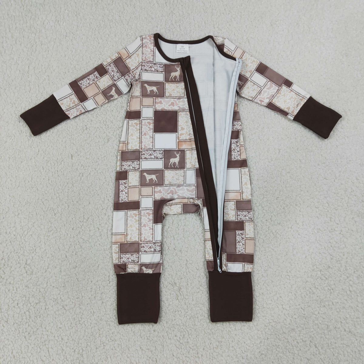 LR3118 Baby Boys Long Sleeve Dogs Deer Cammo Hunting Two Way Zip Convertible Rompers