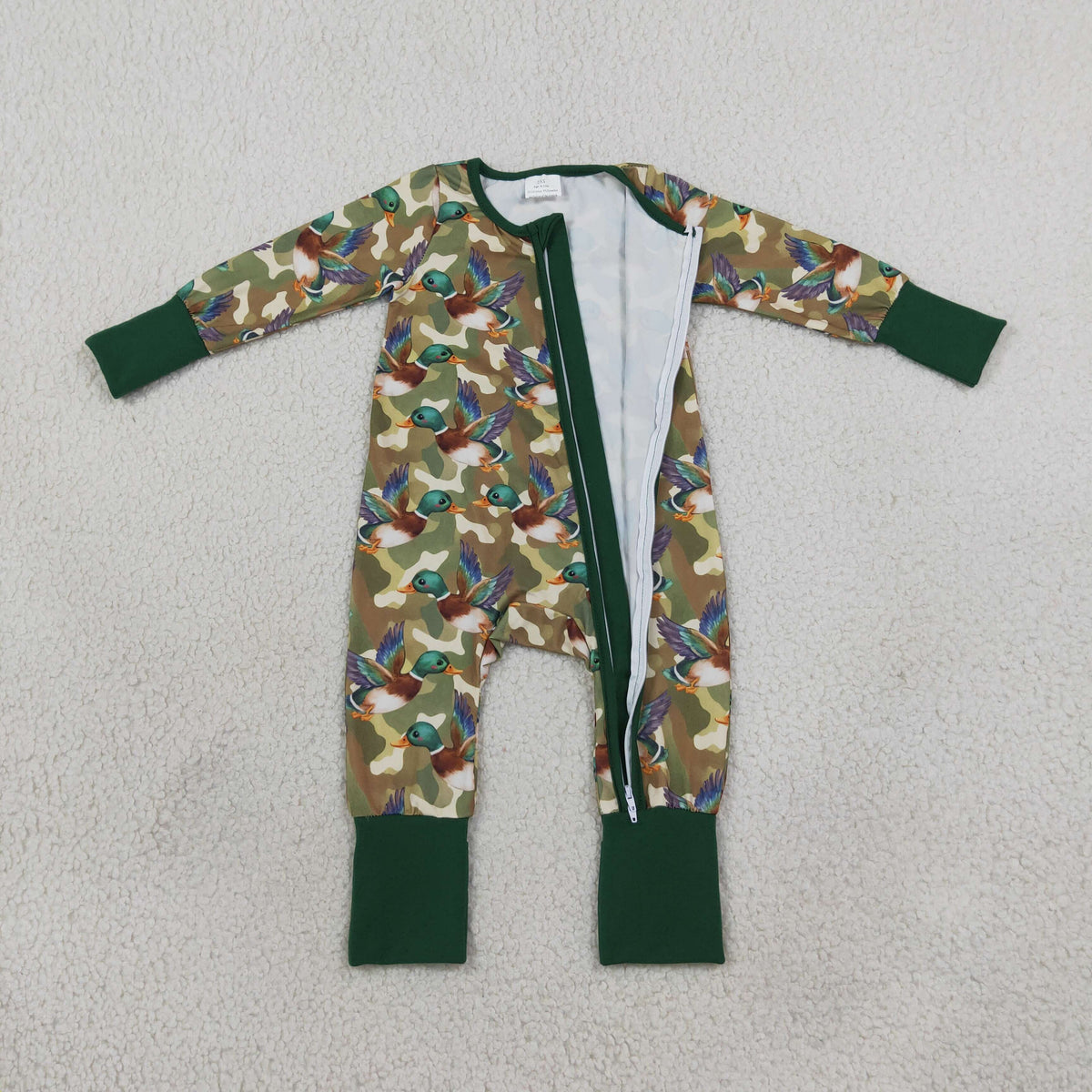 LR3249 Baby Boys Green Camo Ducks Hunting Two Way Zip Convertible Rompers