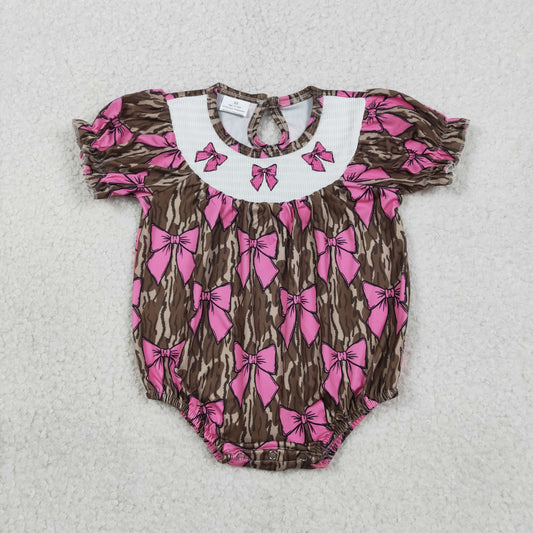 SR3827 Smocked Bows Baby Girls Olive Camo Bows Plaid Ruffle Rompers