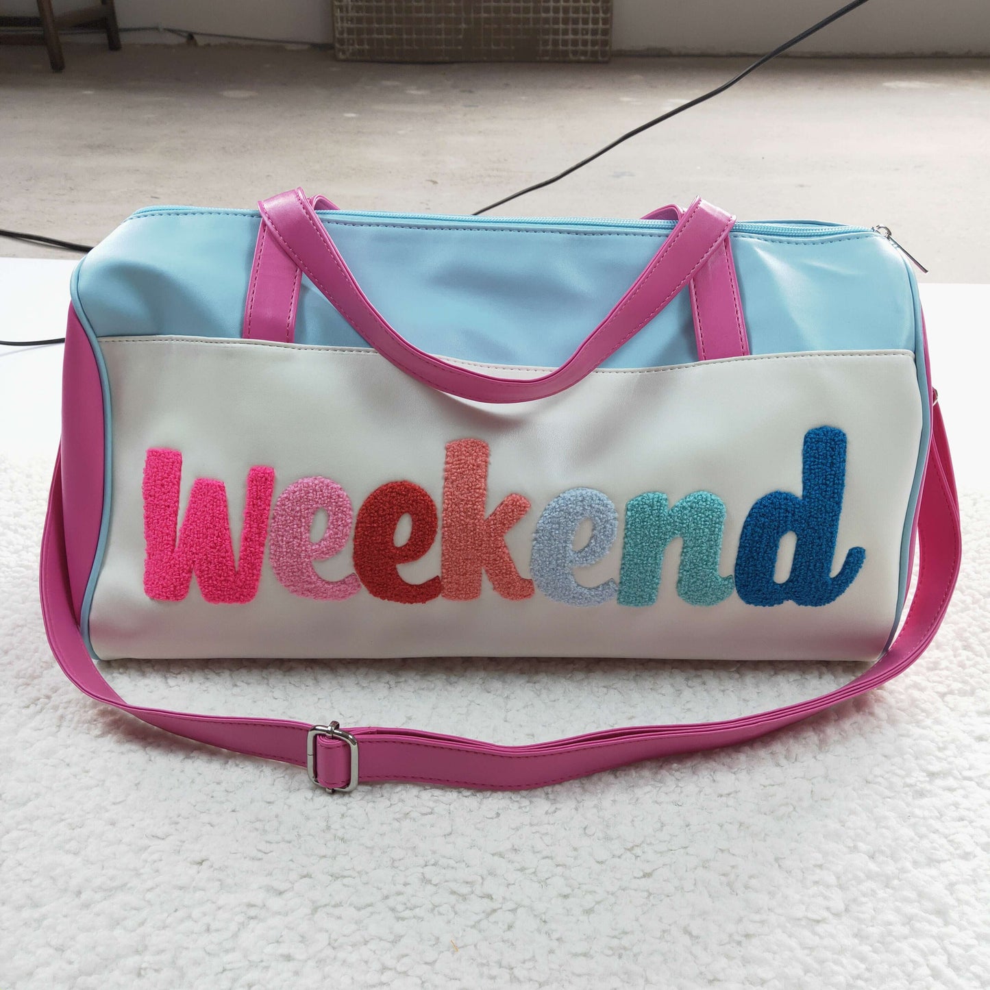 BA0051 Female Rosy Weekend Handbags